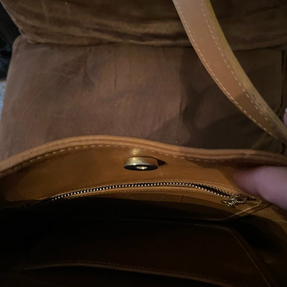 Coach 9083 vintage legacy bucket bag shoulder purse light tan leather brown - Picture 4 of 12